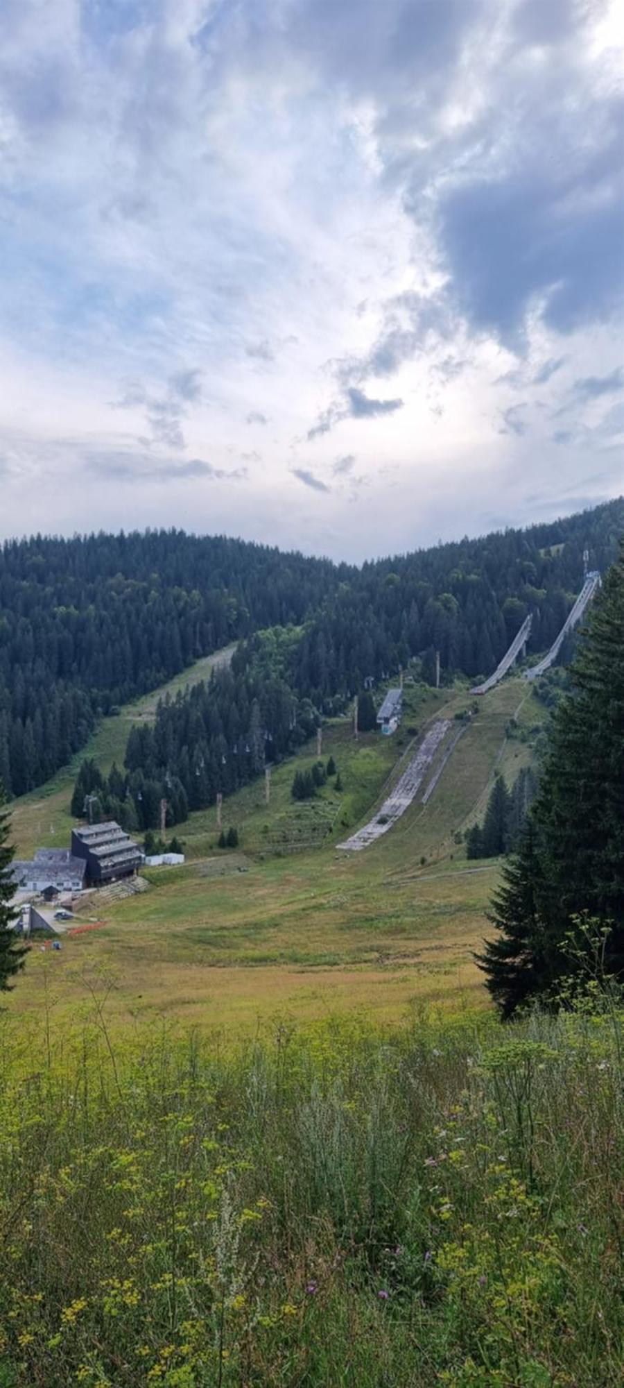 Winter Park Residence Белашница Экстерьер фото